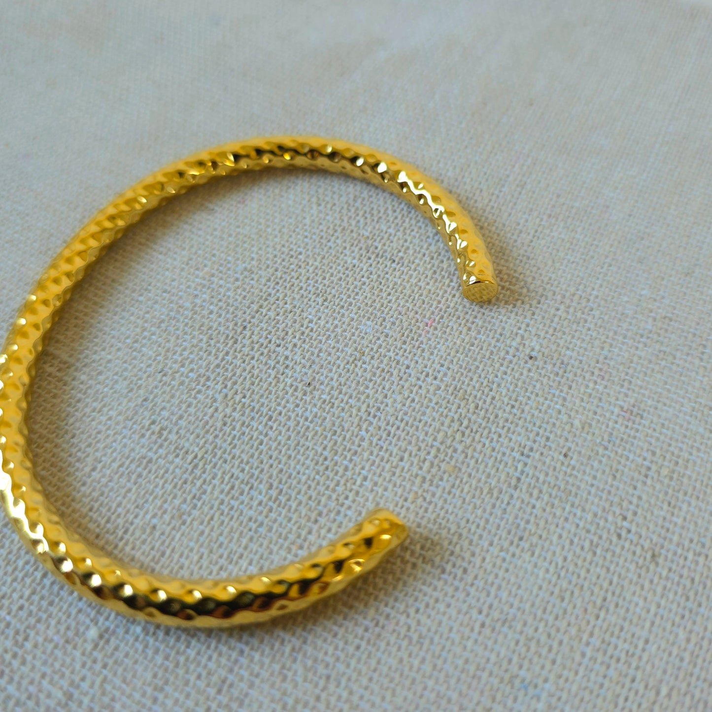 Bracelet Textured Bangle