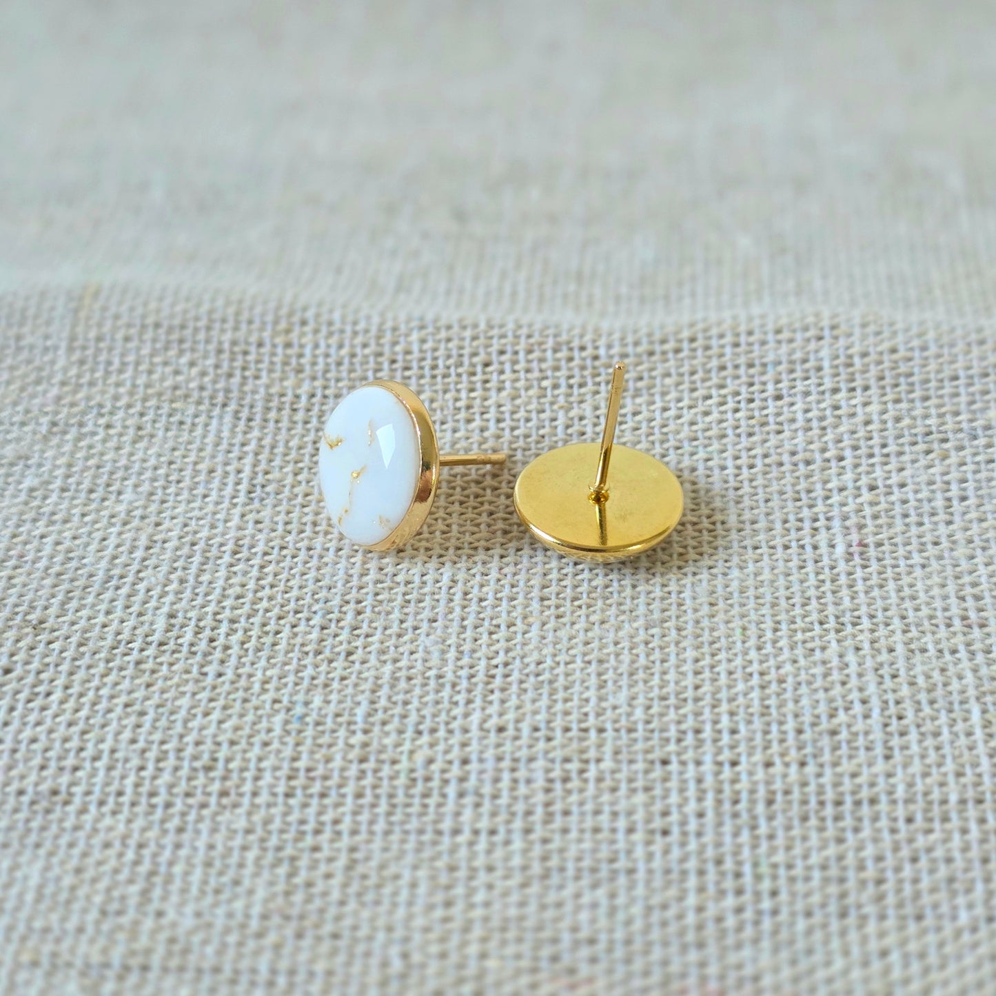 Earrings Cracked White Stone