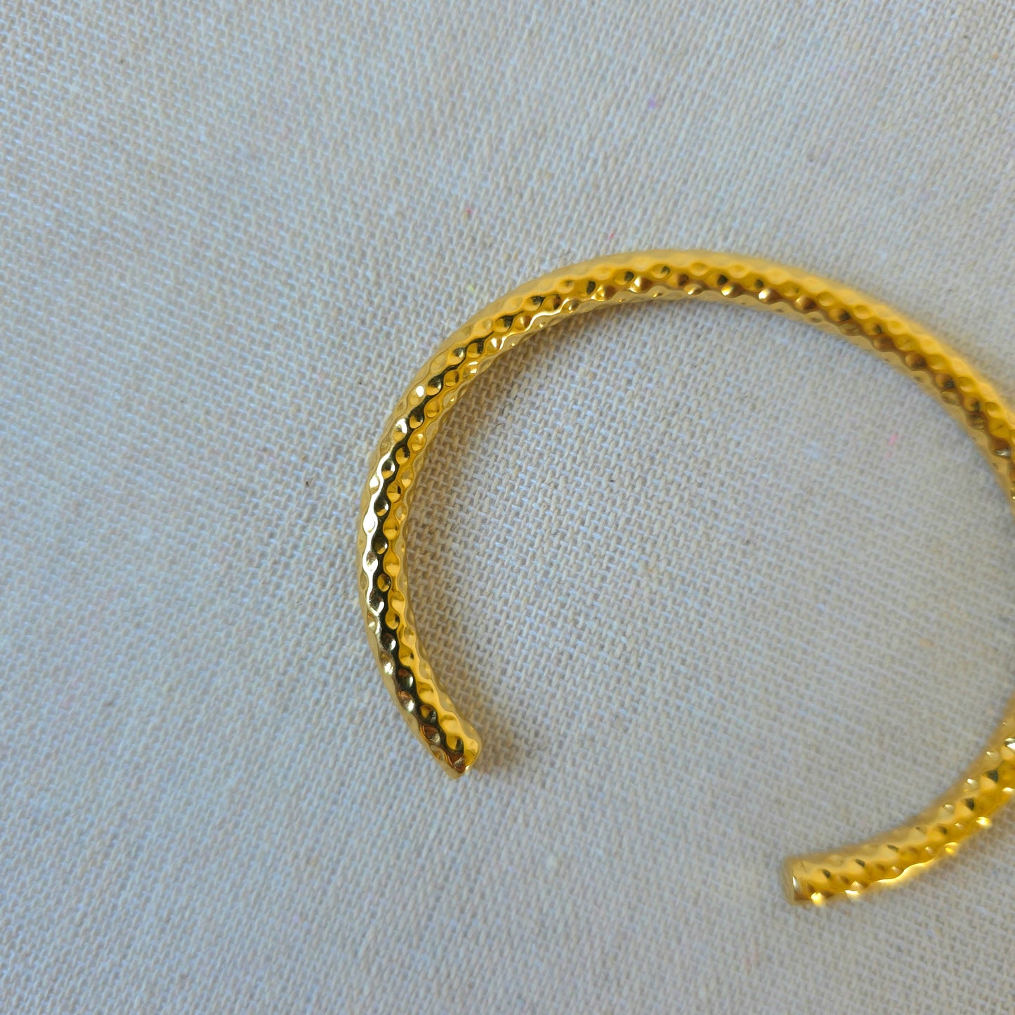 Bracelet Textured Bangle