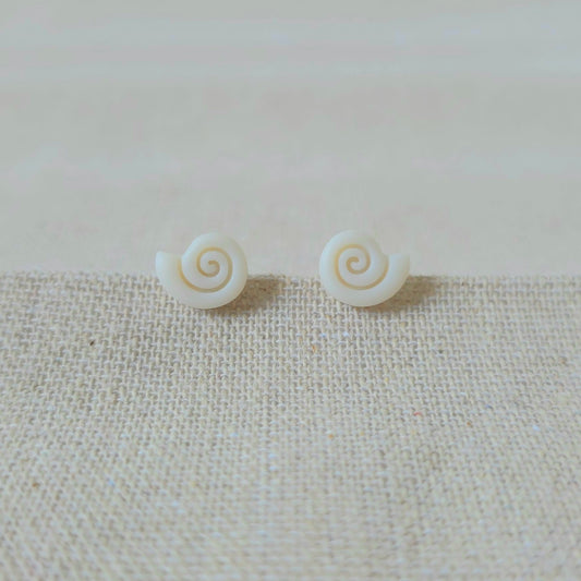 Earrings Milky Spiral